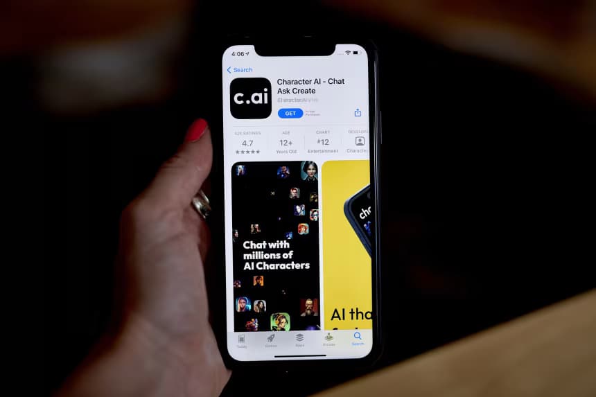 La startup de chatbots Character.ai, qui permet de créer ses propres robots conversationnels, a déposé une demande de faillite Chapter 11 mardi.
