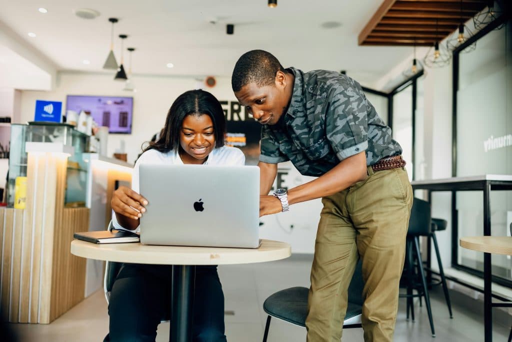 Des investisseurs africains recherchent des startups d'IA dont le code bon marché ne peut être copié