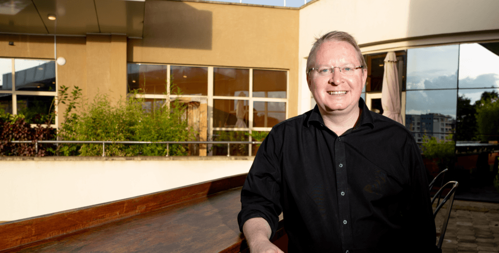Greg Murray, cofondateur et directeur général de KOKO Networks Africa, de nationalité australienne