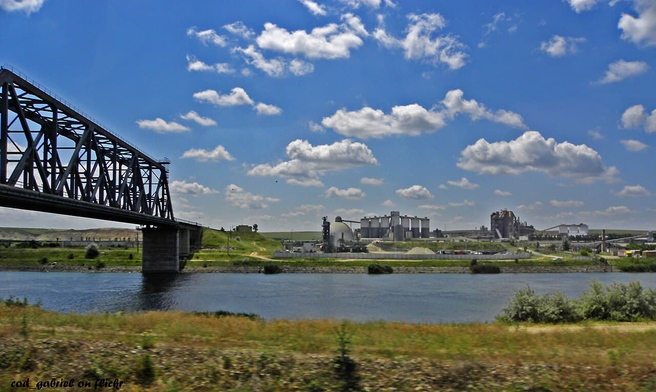 Lafarge cement factory and the Danube - Black Sea Canal